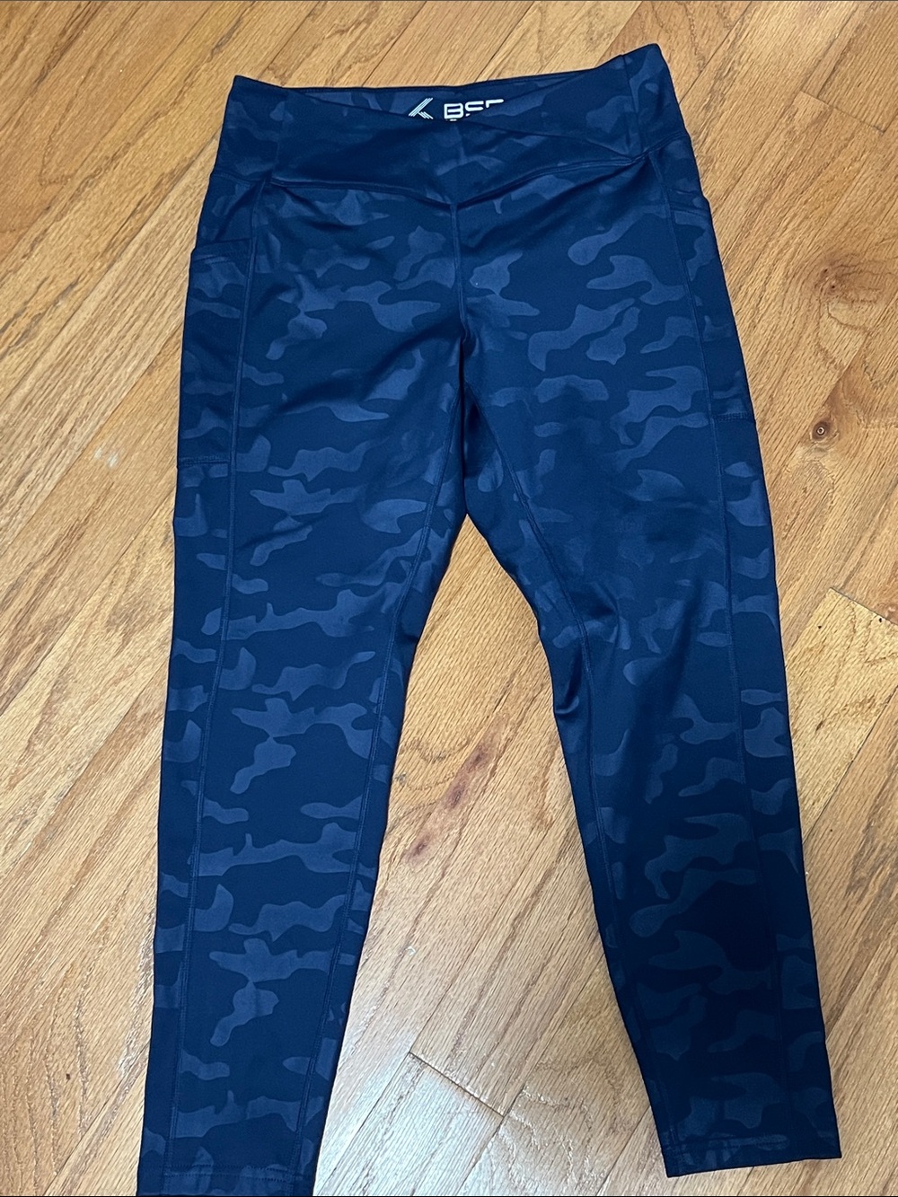 Women Navy Camo Athletic Leggings